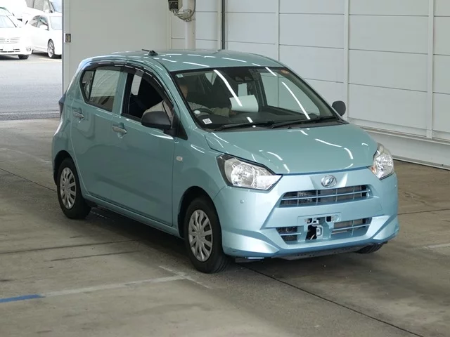 Daihatsu Mira e:S LA350S 2018